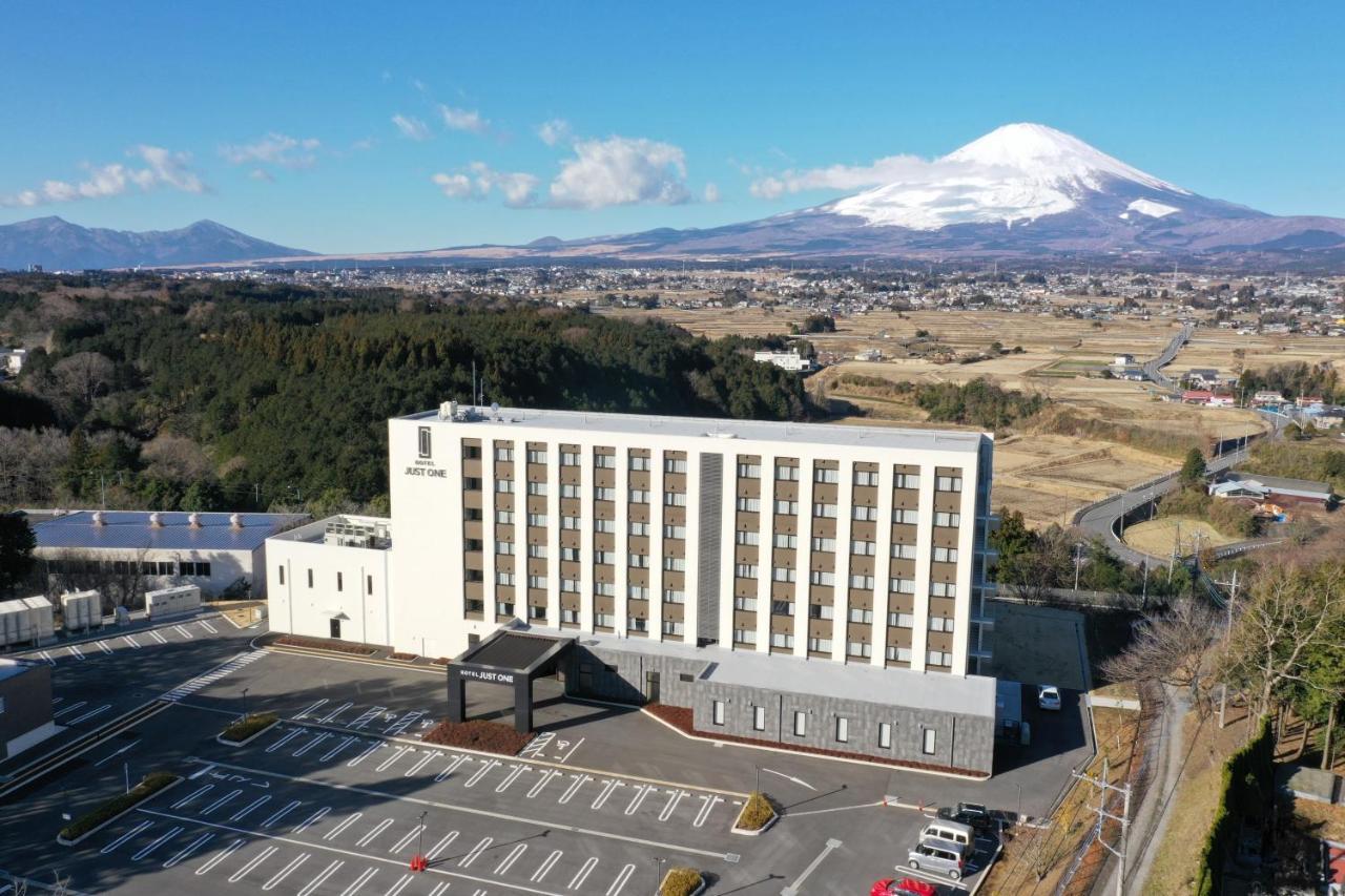 Hotel Just One Fuji Oyama Готемба Экстерьер фото